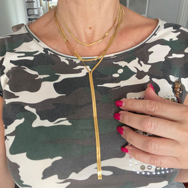 Collar Corbatero Gloss