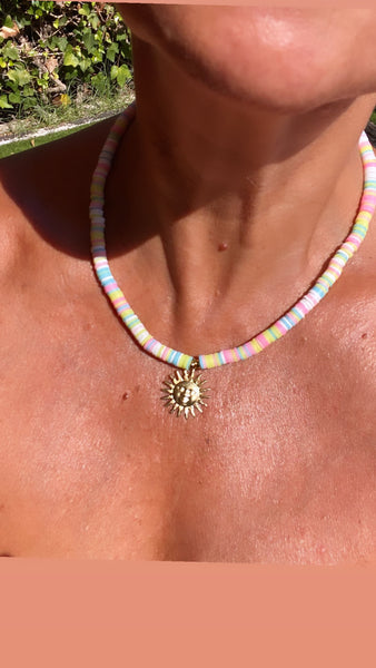 Collar summer sun