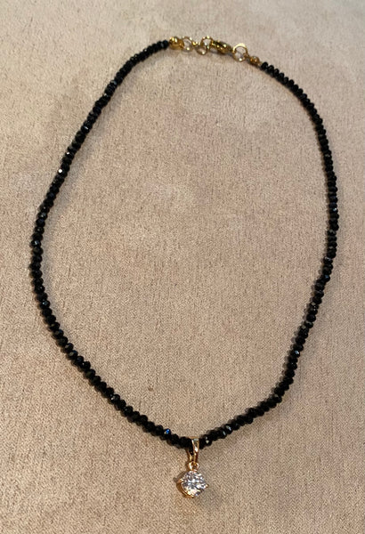 Collar corto brillantito