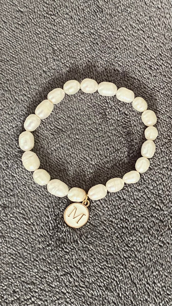 Pulsera de perlas de río